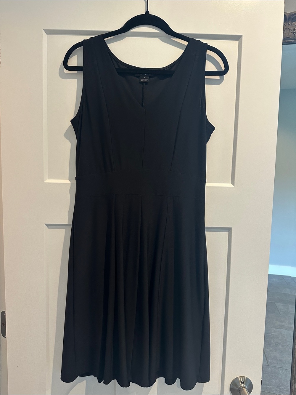 Nue Options Black Sleeveless A-Line Dress